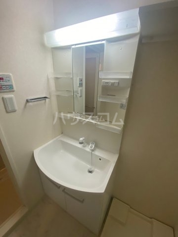 13/30 洗面