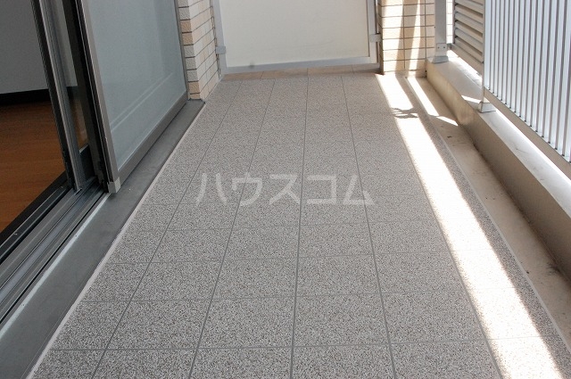 15/30 バルコニー