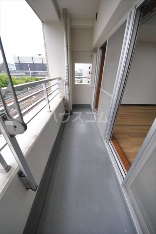 20/30 バルコニー