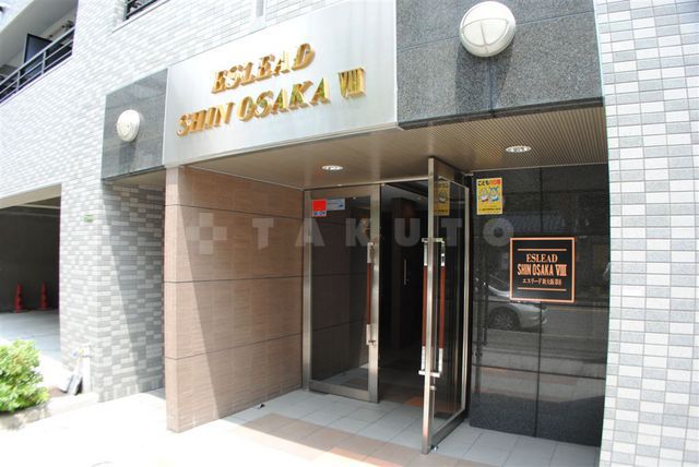 17/27 エントランス