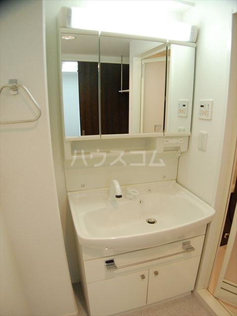 13/30 洗面