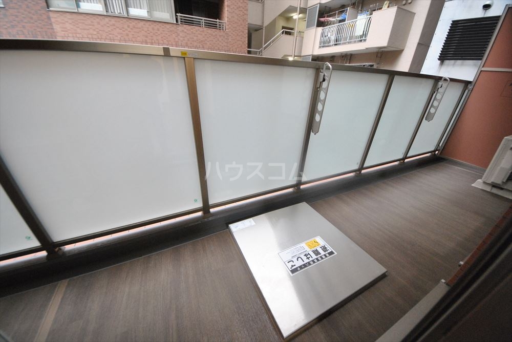 17/30 バルコニー