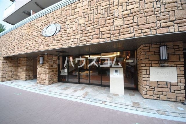 17/26 エントランス