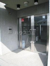 19/29 エントランス