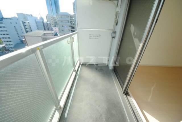 19/30 バルコニー