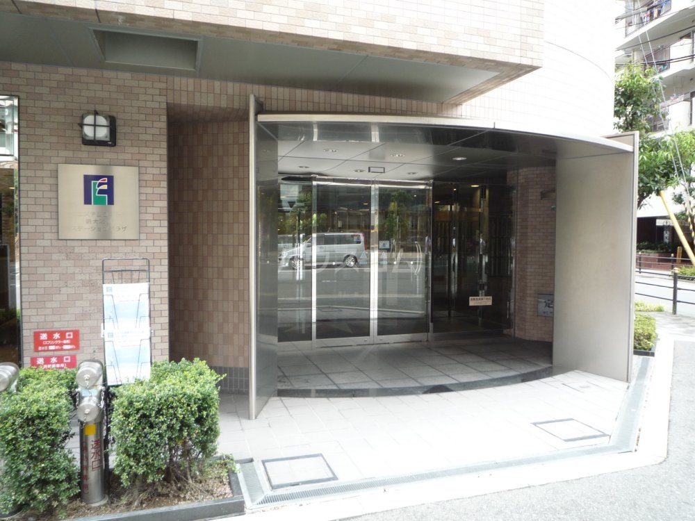 15/25 エントランス