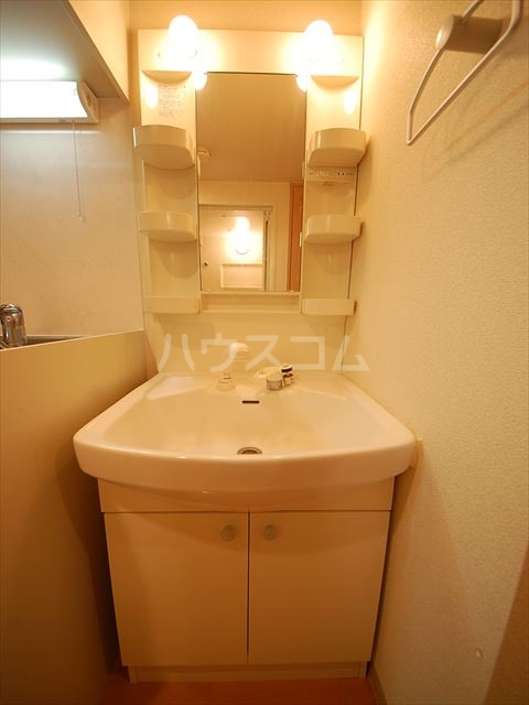 13/30 洗面