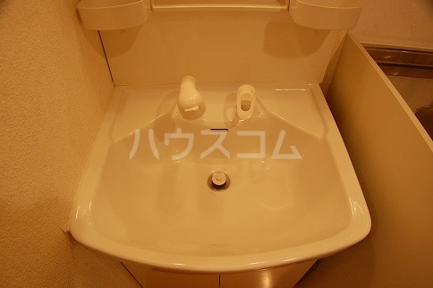 13/30 洗面