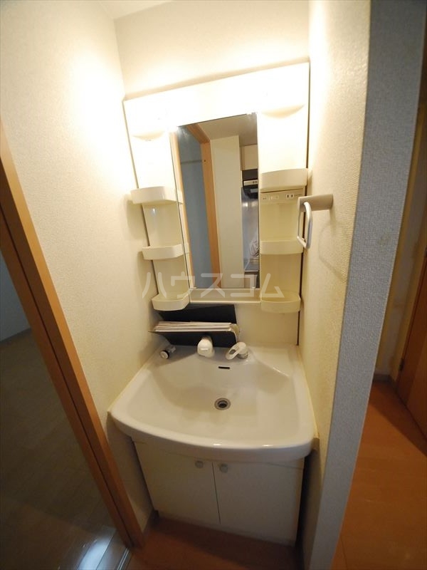 13/28 洗面