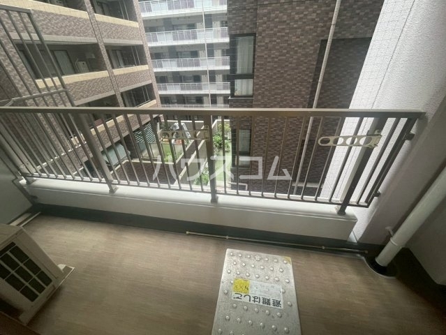 18/30 バルコニー