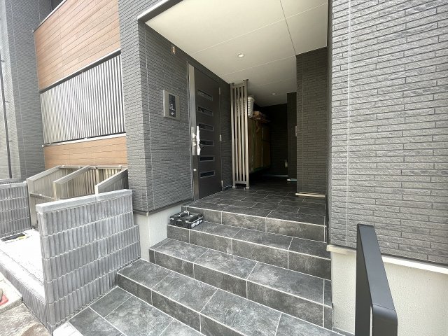 29/30 エントランス