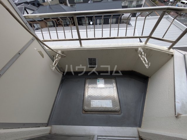 14/30 バルコニー