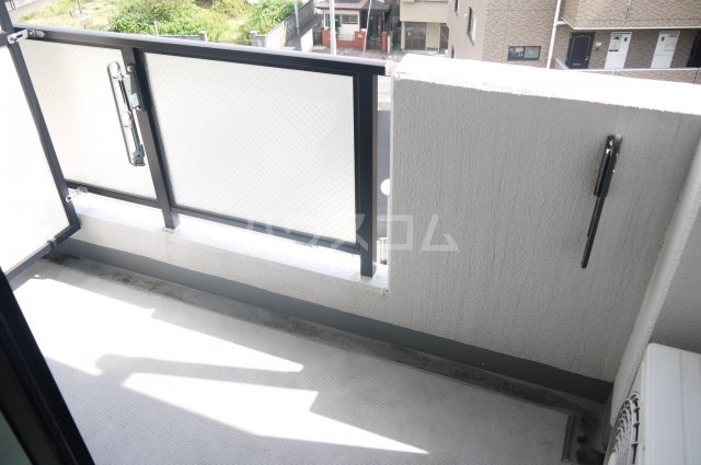 20/30 バルコニー