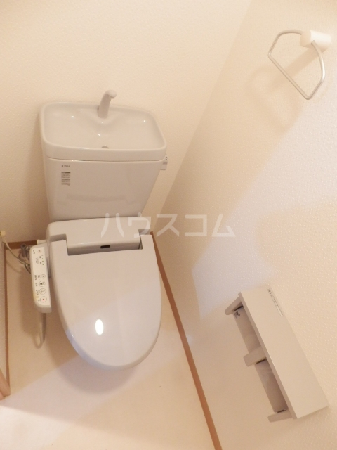 13/30 トイレ