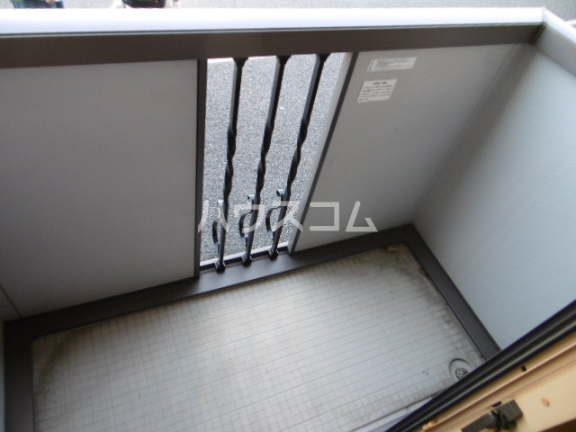 18/23 バルコニー