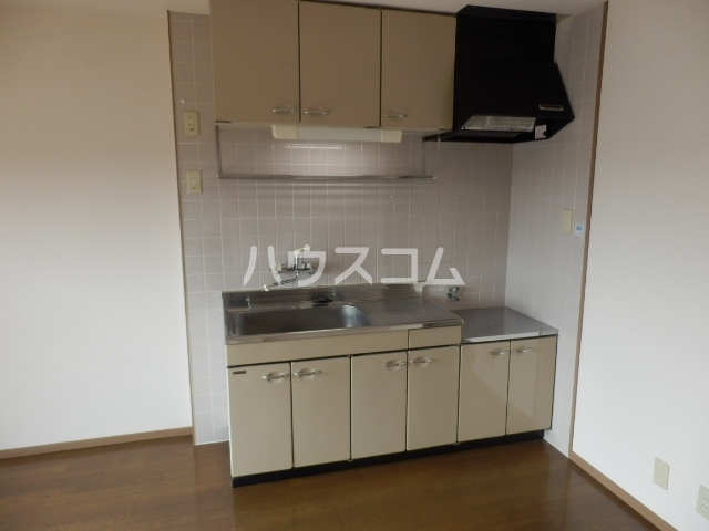 13/28 キッチン