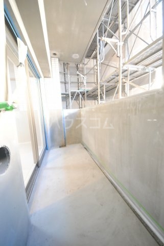 15/30 バルコニー