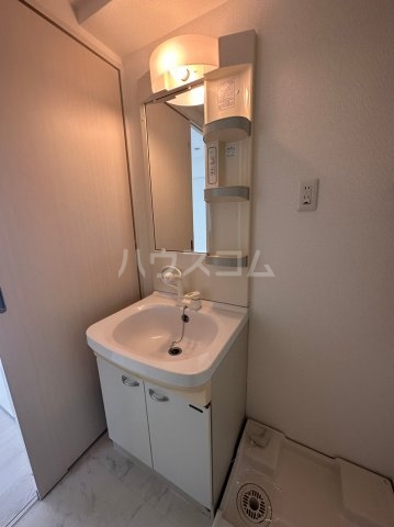 21/30 洗面