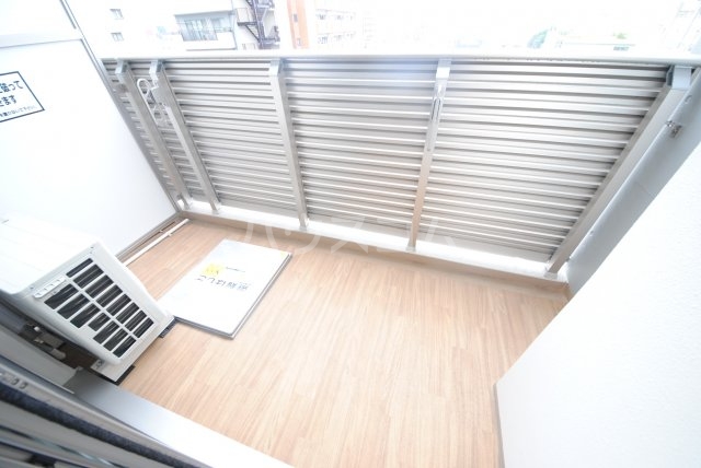 21/30 バルコニー