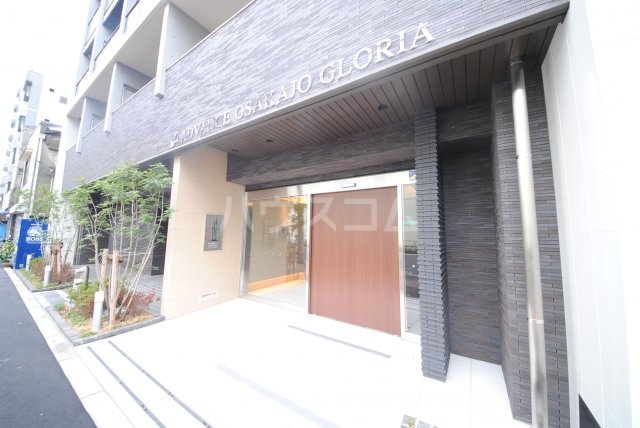 26/30 エントランス