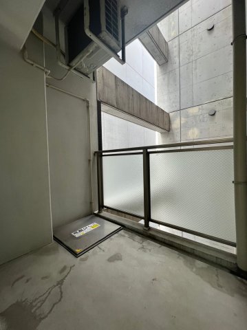 18/30 バルコニー