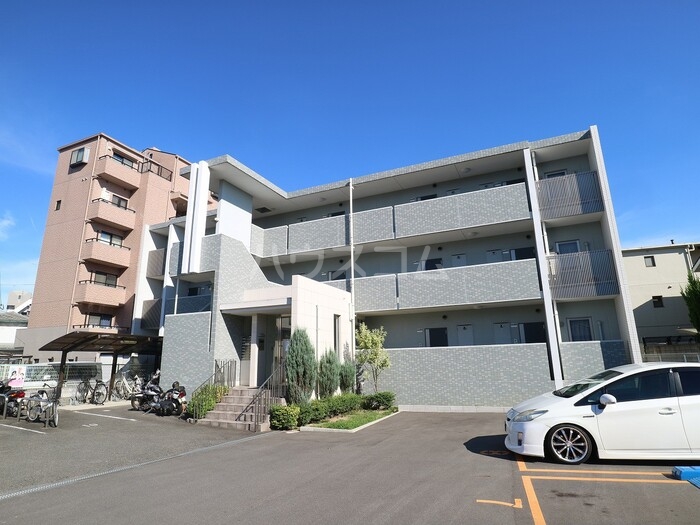 1/25 外観