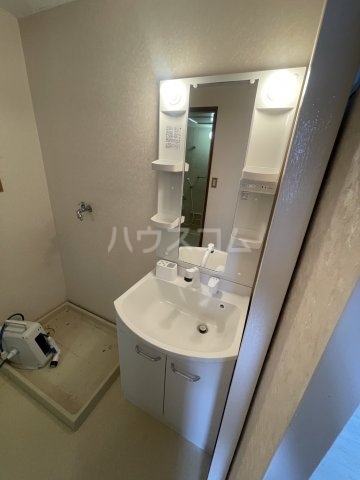 13/30 洗面