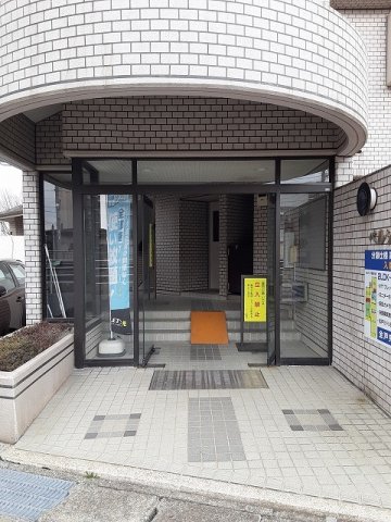 29/30 エントランス