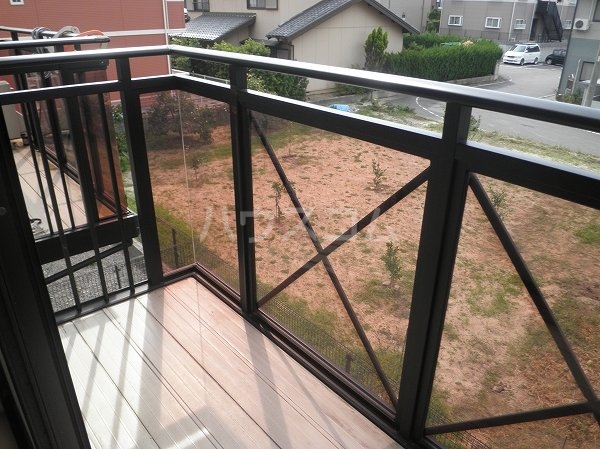 19/30 バルコニー