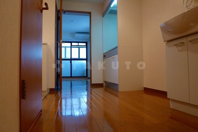 15/28 バルコニー