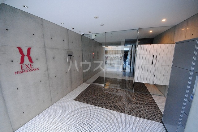 13/22 エントランス