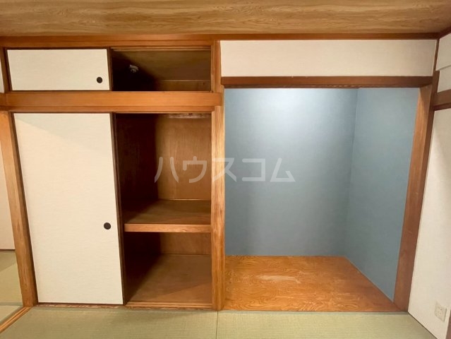 13/30 収納
