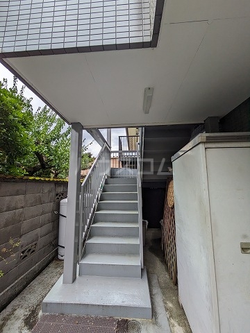 17/21 エントランス