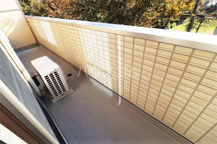 19/29 バルコニー