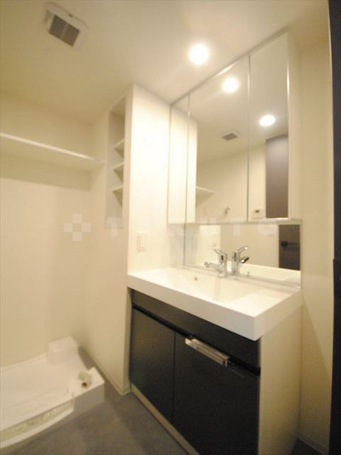 13/27 洗面
