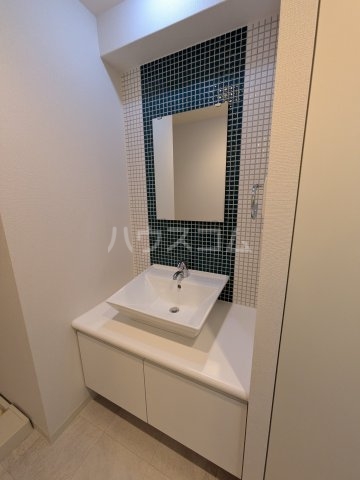 15/30 洗面