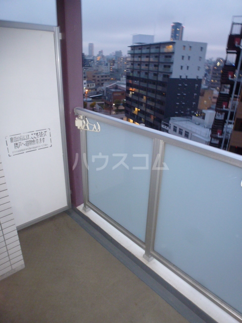 13/25 バルコニー