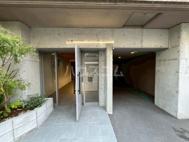 2/6 エントランス