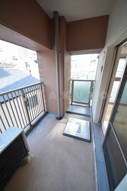 23/30 バルコニー