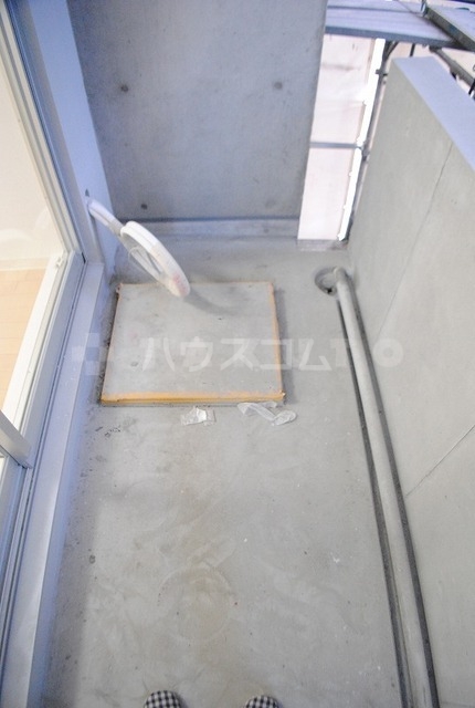 19/30 バルコニー