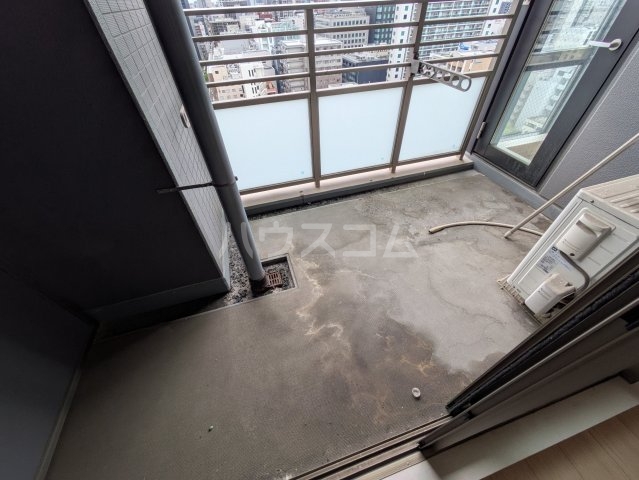 21/30 バルコニー