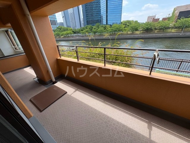21/30 バルコニー