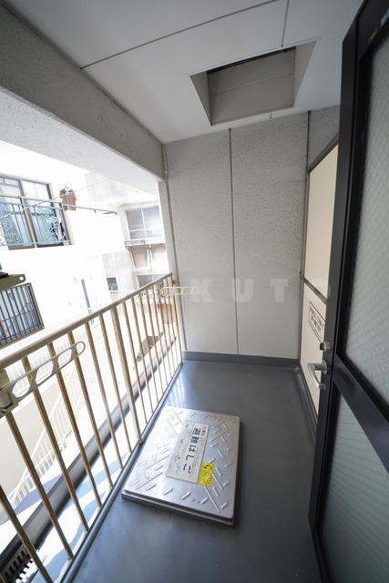 18/30 バルコニー