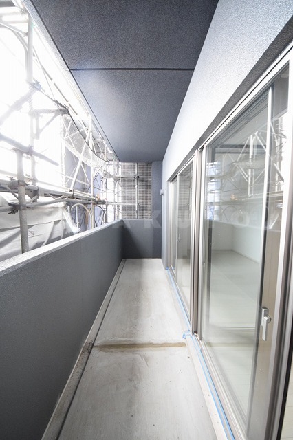 25/30 バルコニー