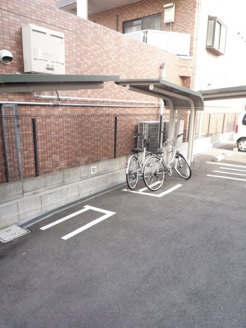 21/30 駐車場