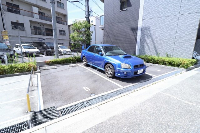 21/30 駐車場