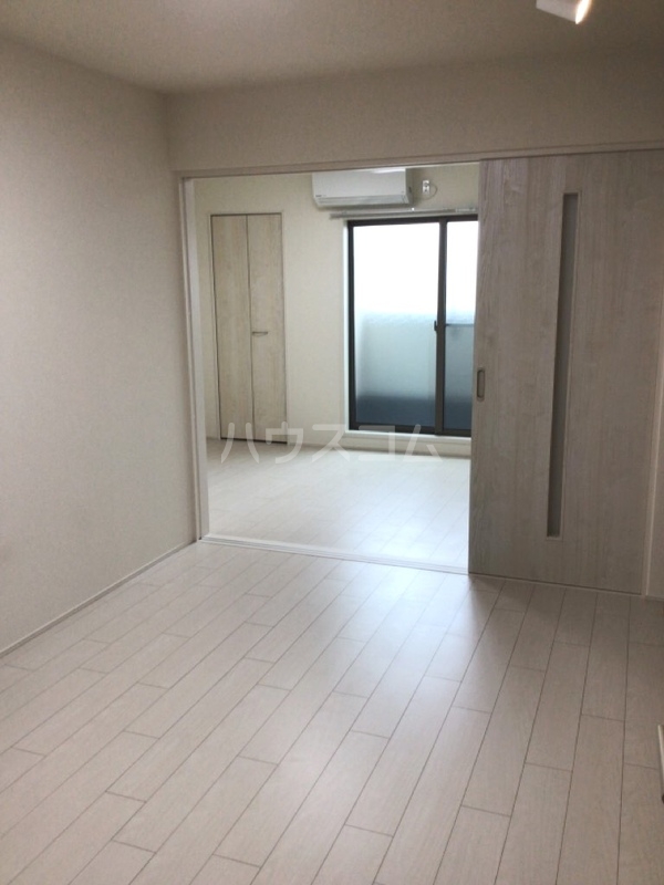 3/7 リビング/ダイニング