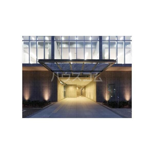 15/25 エントランス