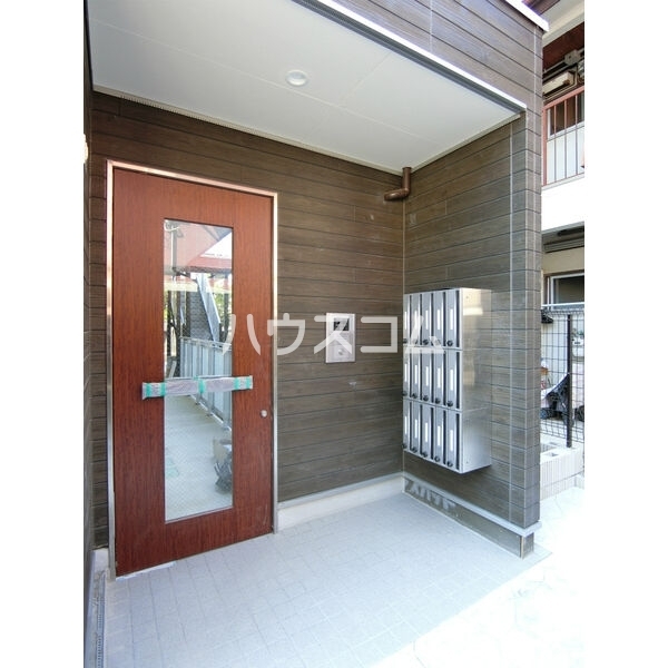 13/24 エントランス