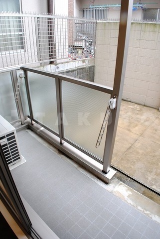 20/30 バルコニー